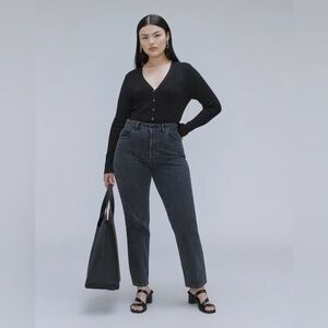 Everlane The Curvy 90’s Cheeky Straight Jean Size 26 Crop Washed Black